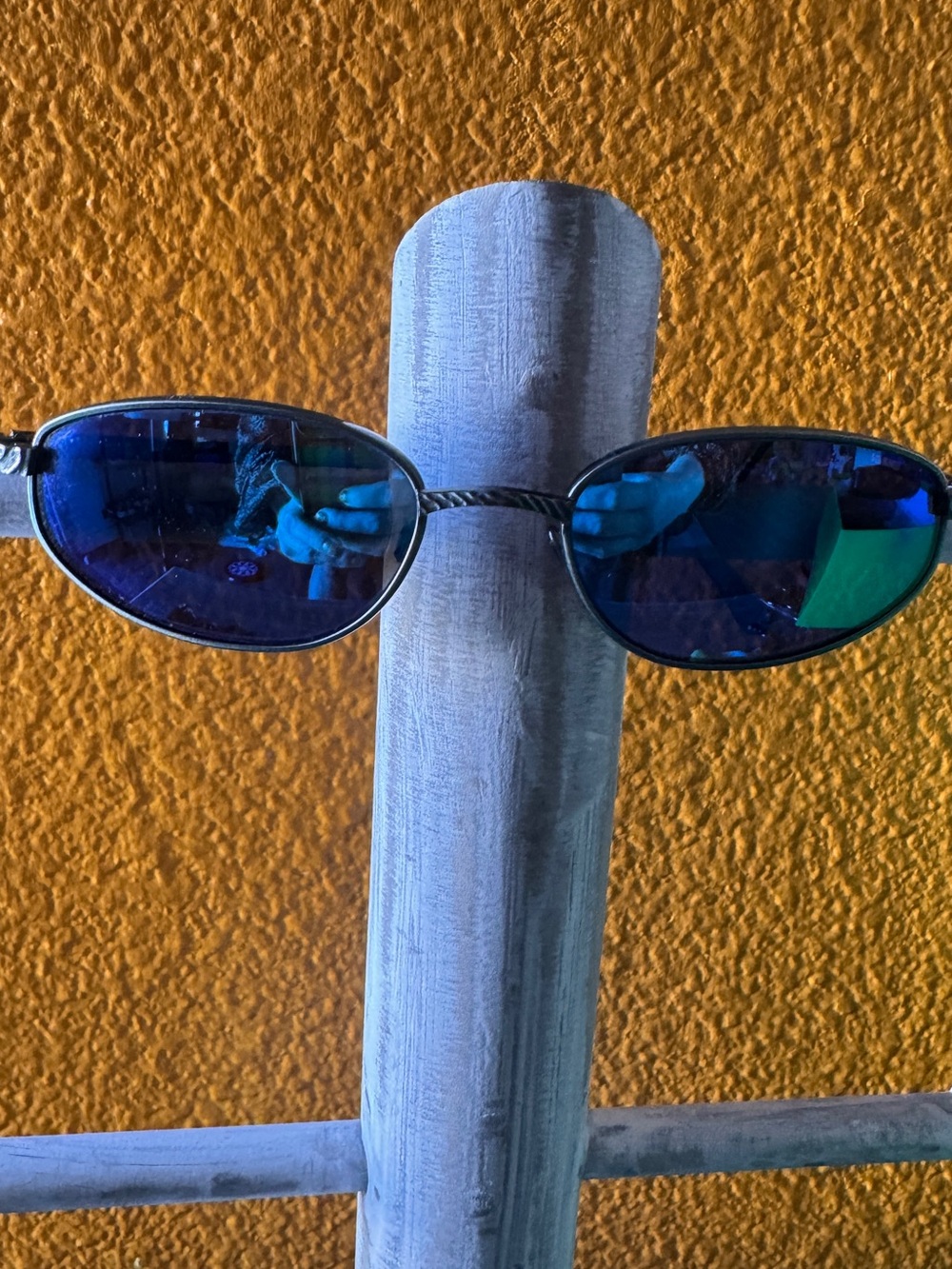 vintage Costa Del Mar Islander (IS-21)
with Blue Lenses